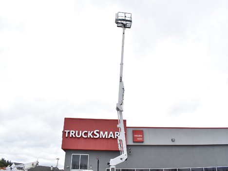 USED 2018 RAM 5500 BUCKET BOOM TRUCK #13192-5
