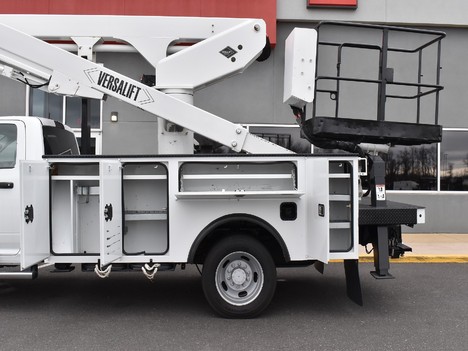 USED 2018 RAM 5500 BUCKET BOOM TRUCK #13192-9