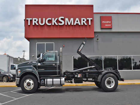 USED 2018 FORD F750 HOOKLIFT TRUCK #13259