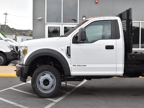 USED 2018 FORD F550 STAKE BODY TRUCK #13316-5