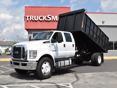USED 2017 FORD F750 DUMP TRUCK #13336