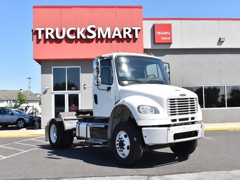 USED 2016 FREIGHTLINER M2 106 DAYCAB TRUCK #13341-3