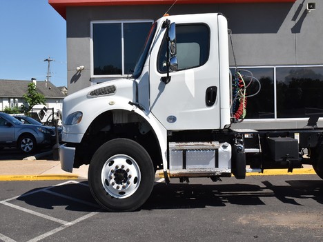 USED 2016 FREIGHTLINER M2 106 DAYCAB TRUCK #13341-5