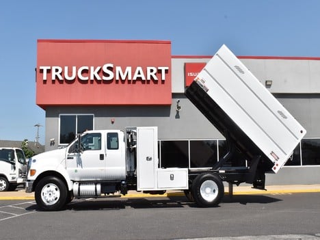 USED 2015 FORD F750 DUMP TRUCK #13360-5