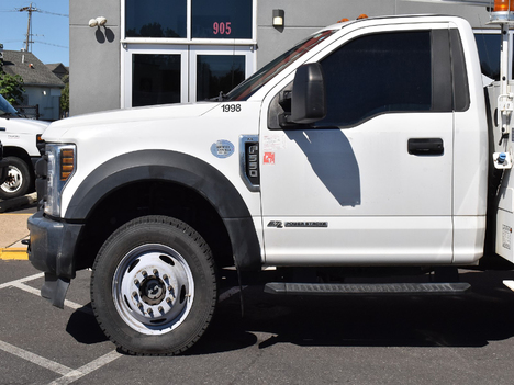 USED 2018 FORD F550 SERVICE - UTILITY TRUCK #13438-8