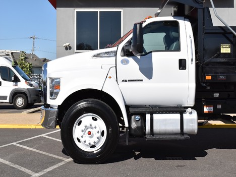 USED 2019 FORD F750 DUMP TRUCK #13442-9