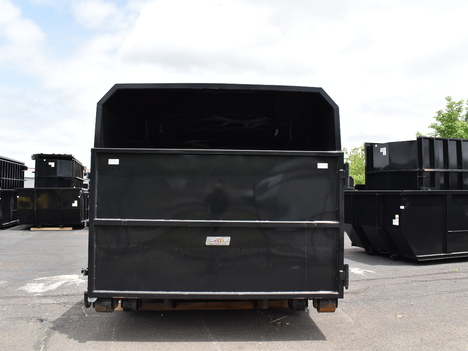 NEW SWITCH-N-GO 14FT. CHIPPER BODY W/REM SWITCH-N-GO BODY TRUCK BODY #13561-3