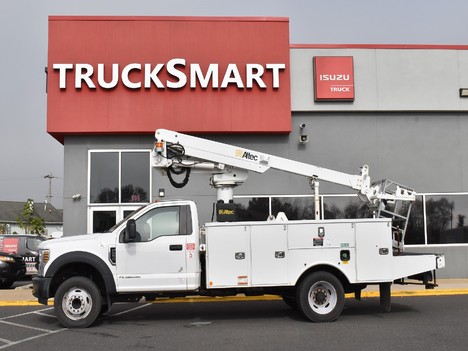 USED 2018 FORD F550 SERVICE - UTILITY TRUCK #13586-5