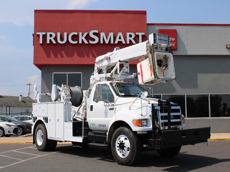 USED 2007 FORD F750 SERVICE - UTILITY TRUCK #13612