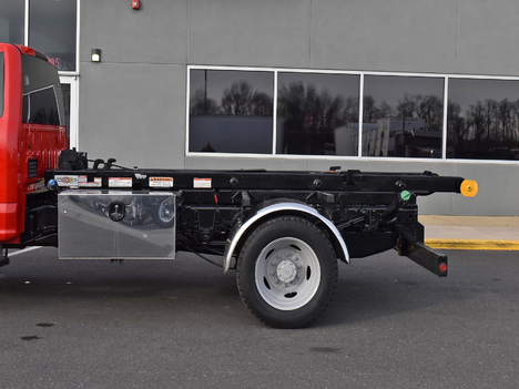 USED 2018 FORD F550 DUMP TRUCK #13622-8