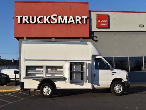 USED 2019 FORD E350 SERVICE - UTILITY TRUCK #13658-12