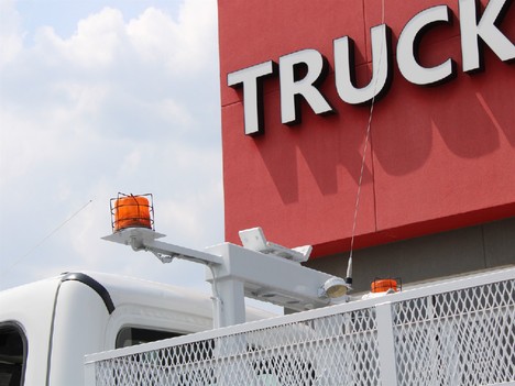 USED 2015 FREIGHTLINER M2 106 SERVICE - UTILITY TRUCK #13676-16