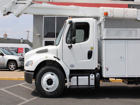 USED 2015 FREIGHTLINER M2 106 SERVICE - UTILITY TRUCK #13676-7
