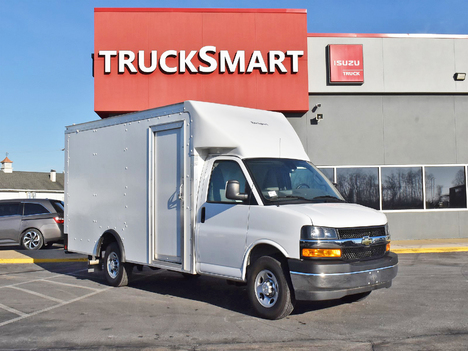 USED 2021 CHEVROLET EXPRESS 3500 CUTAWAY CUBE TRUCK #13689-1