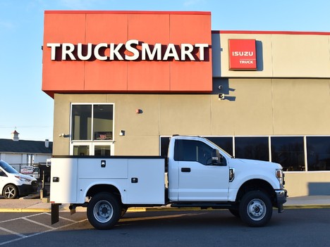 USED 2021 FORD F350 SERVICE - UTILITY TRUCK #13713-11