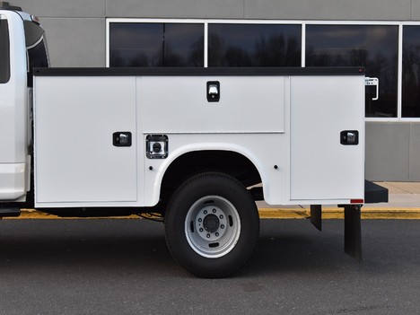 USED 2021 FORD F350 SERVICE - UTILITY TRUCK #13713-7