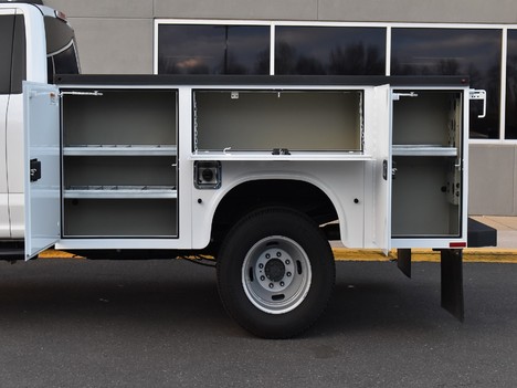 USED 2021 FORD F350 SERVICE - UTILITY TRUCK #13713-8