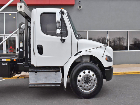 USED 2019 FREIGHTLINER M2 106 ROLL-OFF TRUCK #13714-10