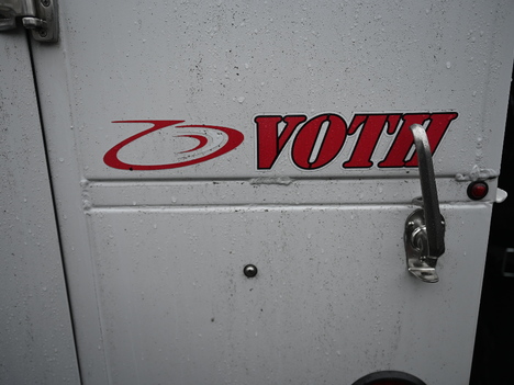 NEW VOTH BODIES WALK-IN SERVICE BODY TRUCK BODY #13734-4