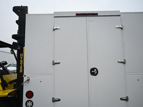 NEW VOTH BODIES WALK-IN SERVICE BODY TRUCK BODY #13734-9