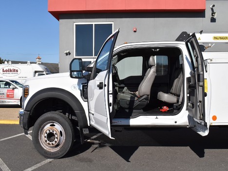 USED 2018 FORD F550 SERVICE - UTILITY TRUCK #13742-6
