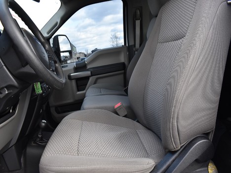 USED 2019 FORD F550 ROLLBACK TRUCK #13751-15