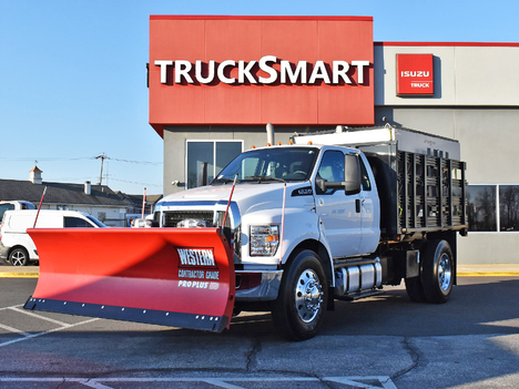 USED 2018 FORD F750 SPREADER TRUCK #13755-3