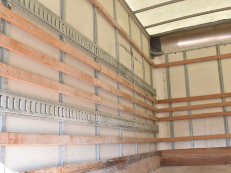 USED 2018 ISUZU NPR-XD BOX VAN TRUCK #13761-12