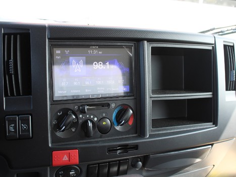 NEW 2024 ISUZU NRR BOX VAN TRUCK #13772-19