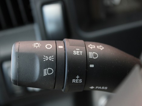 NEW 2024 ISUZU NPR-HD BOX VAN TRUCK #13779-19