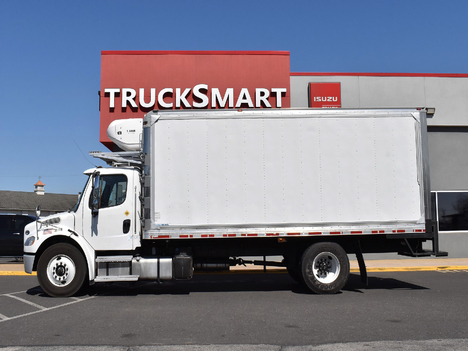 USED 2015 FREIGHTLINER M2 106 REEFER TRUCK #13780-4