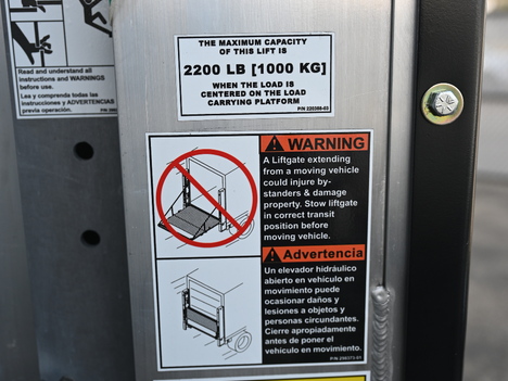 NEW MAXON RAIL GATE 2200LB STD TRA RAIL GATE EQUIPMENT #13784-4