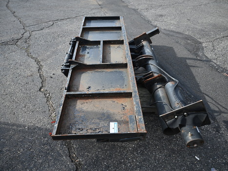 USED WALTCO 222R 2000LB LIFT GATE EQUIPMENT #13791-6