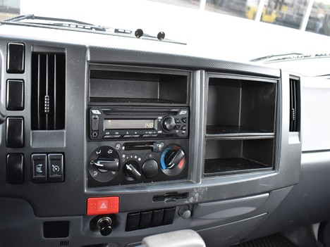 USED 2018 ISUZU NPR-HD BOX VAN TRUCK #13819-9