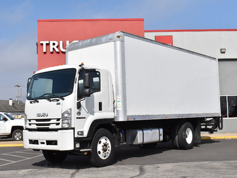 USED 2018 ISUZU FTR BOX VAN TRUCK #13823