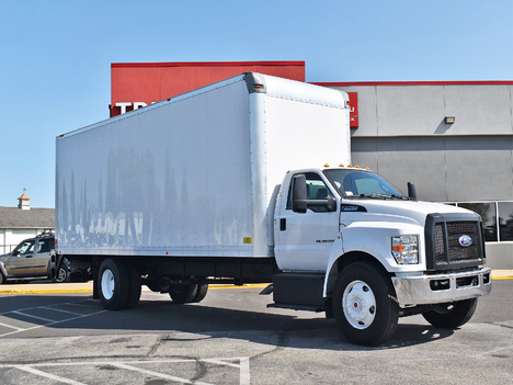USED 2017 FORD F750 BOX VAN TRUCK #13838-3