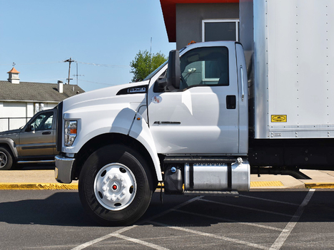 USED 2017 FORD F750 BOX VAN TRUCK #13838-5