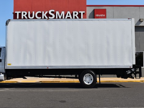 USED 2017 FORD F750 BOX VAN TRUCK #13838-6