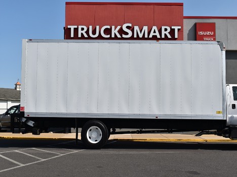 USED 2017 FORD F750 BOX VAN TRUCK #13838-7