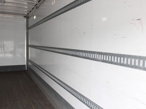 USED 2018 FREIGHTLINER M2 106 BOX VAN TRUCK #13850-13