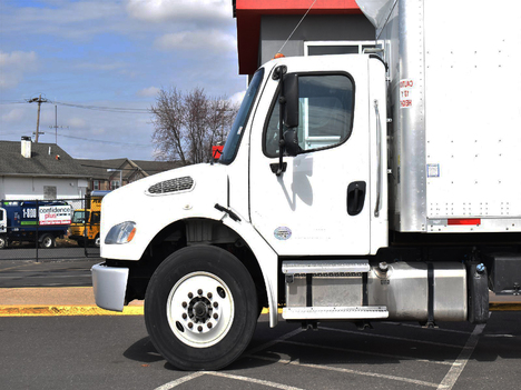 USED 2018 FREIGHTLINER M2 106 BOX VAN TRUCK #13857-5