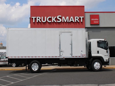 USED 2020 ISUZU FTR BOX VAN TRUCK #13858-10
