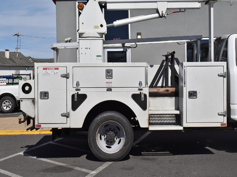 USED 2019 FORD F550 SERVICE - UTILITY TRUCK #13860-12