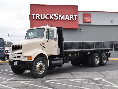 USED 2001 INTERNATIONAL 8100 FLATBED TRUCK #13861