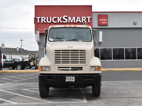 USED 2001 INTERNATIONAL 8100 FLATBED TRUCK #13861-2