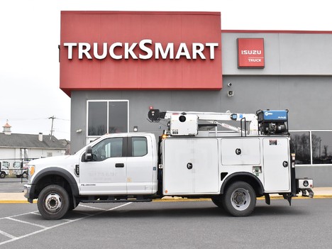 USED 2017 FORD F550 SERVICE - UTILITY TRUCK #13874-4