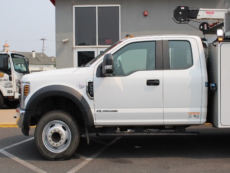 USED 2019 FORD F550 SERVICE - UTILITY TRUCK #13882-8