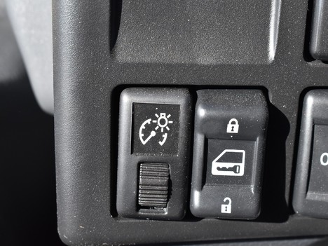 NEW 2023 ISUZU NPR-HD BOX VAN TRUCK #13891-21