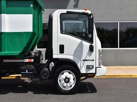 USED 2022 ISUZU NRR SWITCH-N-GO TRUCK #13892-13