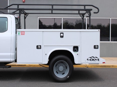 USED 2020 FORD F550 SERVICE - UTILITY TRUCK #13930-9